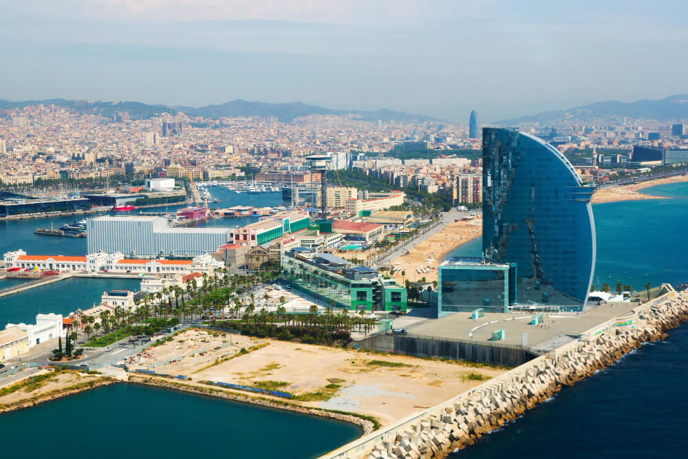 trasnfer from airport bcn to port